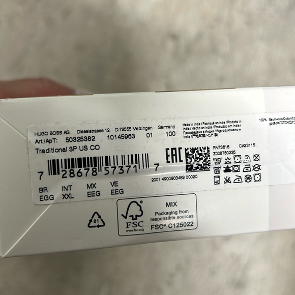 Hugo Boss cotton brief underwear - 3 pack New with Box - Picture 4 of 6